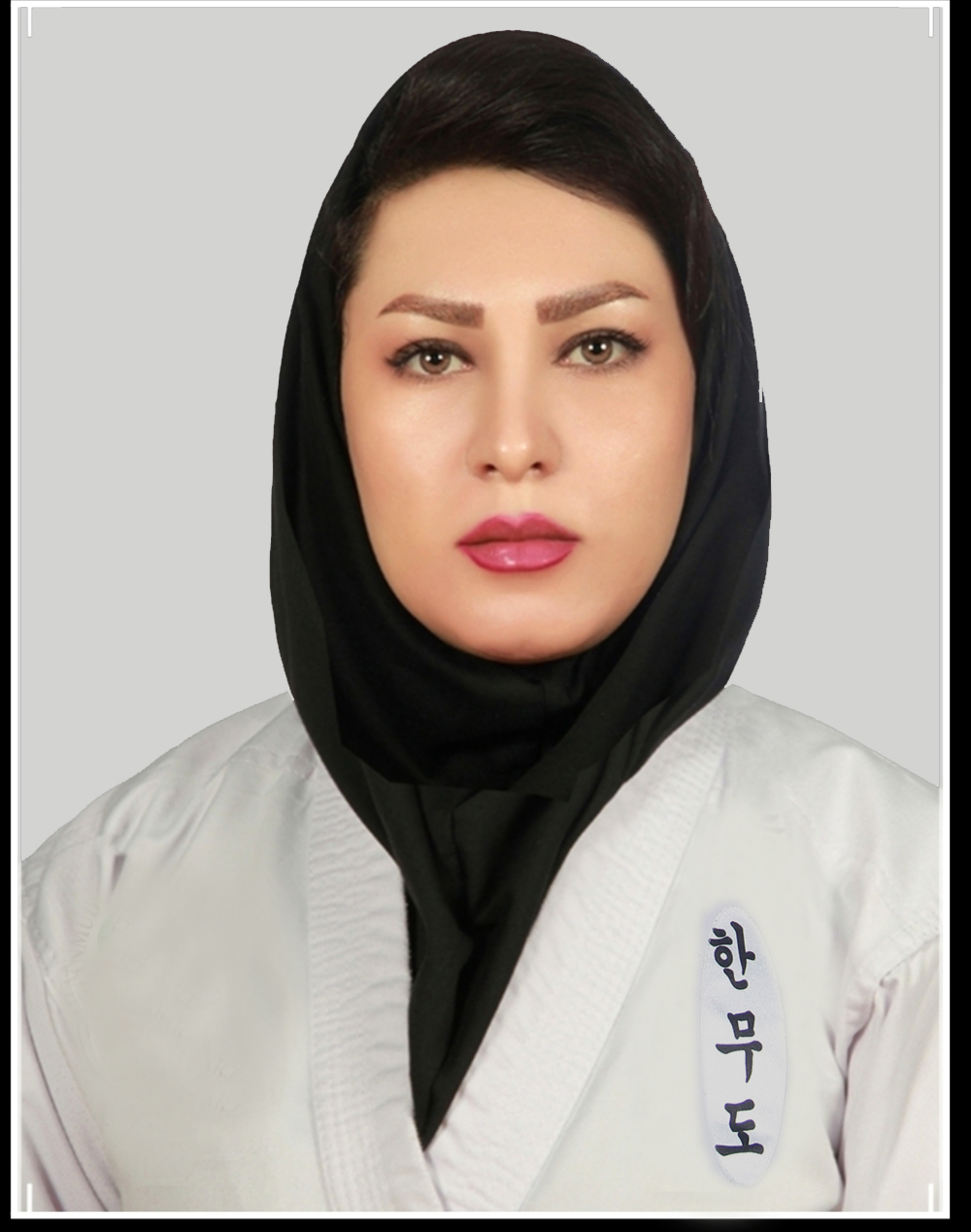شقایق دلاوران